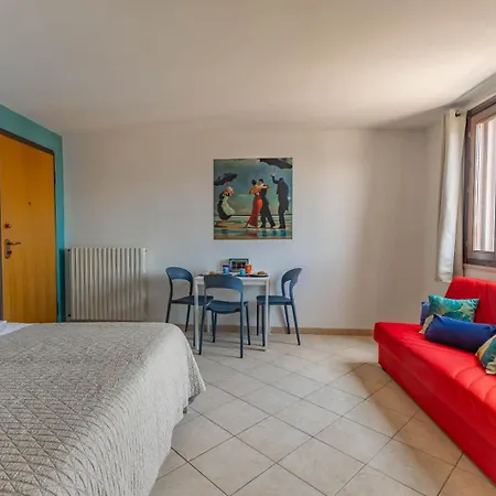 La Terrazza Salentina Lecce-attico Con Romantica Terrazza Лечче