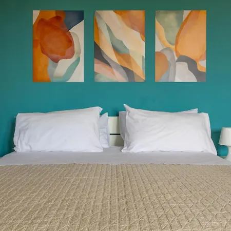 Апартаменты La Terrazza Salentina Lecce-attico Con Romantica Terrazza *