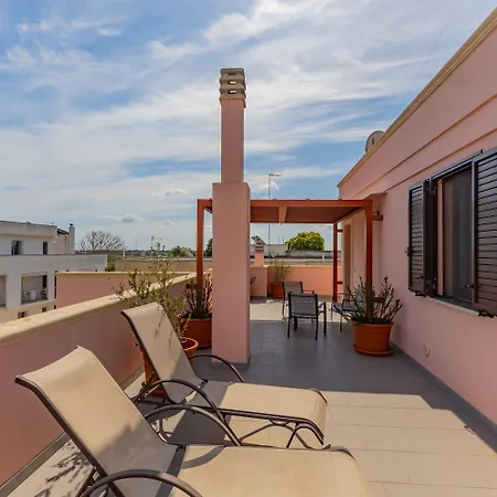 La Terrazza Salentina Lecce-charme & Comfort - Parcheggio * レッチェ